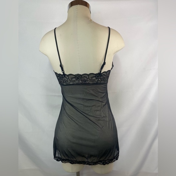 Victoria Secret black lacy and sheer negligee. Drop dead gorgeous 🤩 - Picture 3 of 3